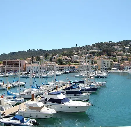 Le Barock 2* Saint-Mandrier-sur-Mer